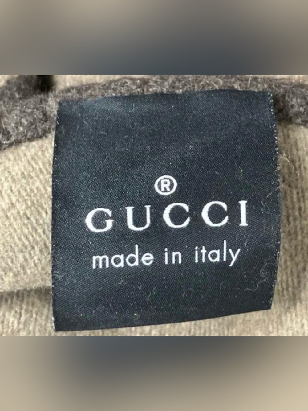 Gucci Taupe and Dark Brown GG Monogram Throw - Picture 6 of 8